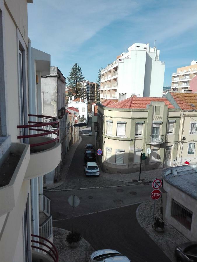 Largo Da Igreja Figueira da Foz Exterior photo